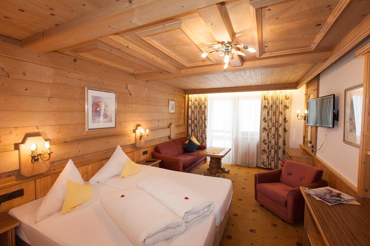 Hotel Schlosshof Ischgl Eksteriør bilde